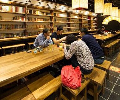 瘋狂的撈面館：藏身書房，卻改變了一個行業(yè)！|餐飲界