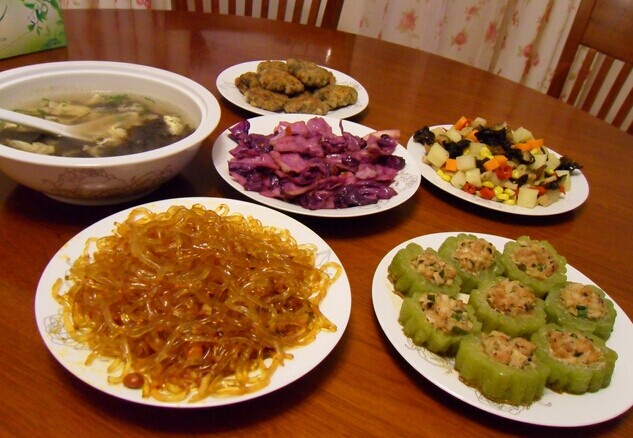 【困局】大量創(chuàng)業(yè)者出局，家庭廚房情懷是否只是一場夢？