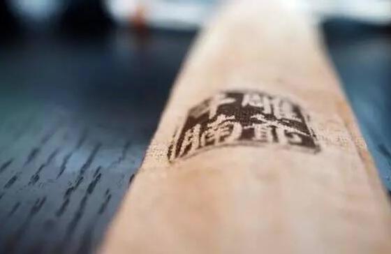 雕爺牛腩沉寂了半年，究竟在做些什么？|餐飲界