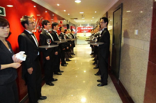 企業(yè)都在面臨“招人難，留人難”問題，王品是怎么做到讓人向往的？|餐飲界