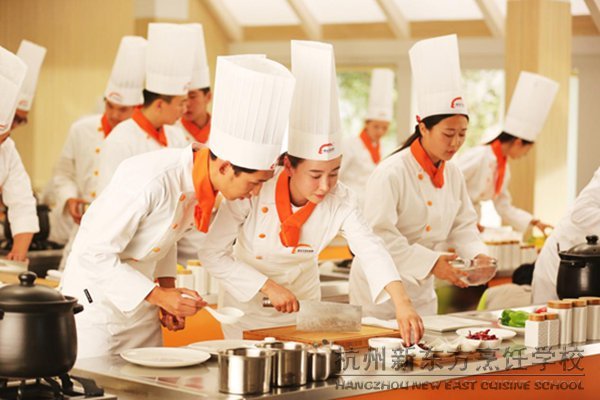 創(chuàng)業(yè)學(xué)什么技術(shù)好？創(chuàng)業(yè)什么項(xiàng)目比較吃香？|餐飲界