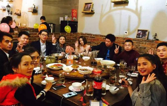 餐飲微營(yíng)銷(xiāo)：我是如何策劃古鎮(zhèn)“脫光節(jié)”3萬(wàn)人關(guān)注引爆全城？
