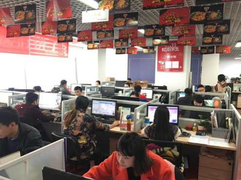 一舉邁入億元級電商俱樂部，白家食品憑什么？|餐飲界