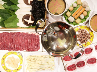 一鍋百味“火拼”廣州火鍋店高熱是“虛火”還是“實(shí)火”？