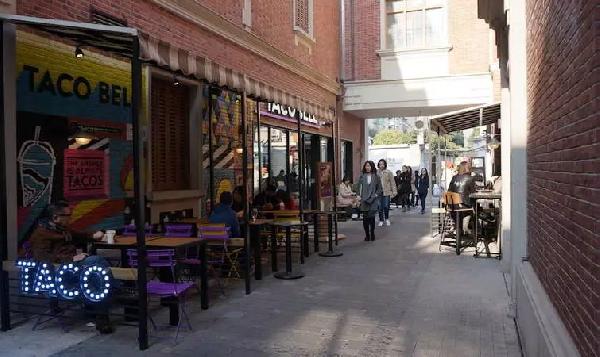 美國快餐 Taco bell 在中國變時(shí)髦了，所謂“快休閑”的餐飲流行是什么？