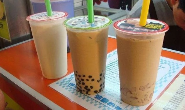一點(diǎn)點(diǎn)、貢茶、Coco都可等14款“無(wú)糖”奶茶竟然都含糖