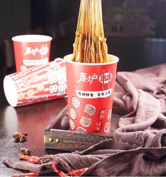 15平米小店月營(yíng)收30萬(wàn)，春爐串串竟然火爆到要開2000家|案例