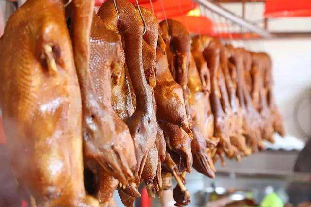 餐廳僅憑一款“爆品”就能成功上市！真的有可能嗎？