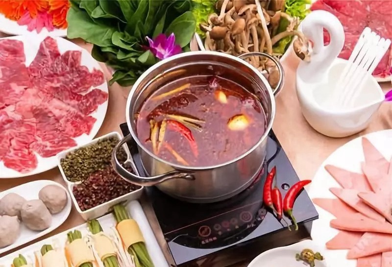 單身經(jīng)濟：一人小火鍋、適合單獨飲食的桌臺……