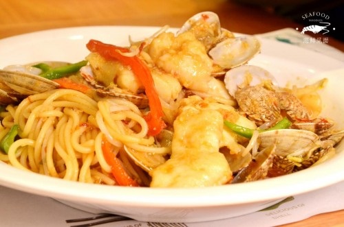 海鮮見面產(chǎn)品研發(fā)背后的秘密，破解輕餐飲市場(chǎng)|餐飲界