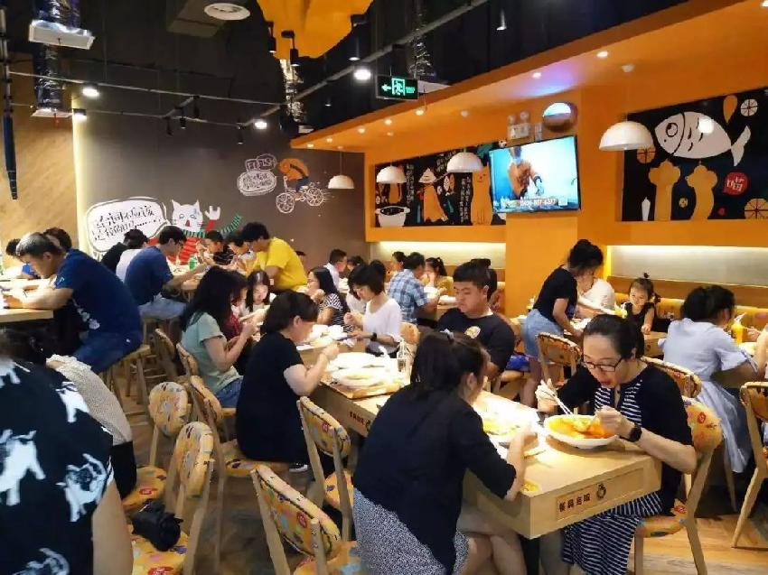 小龍坎巴奴等川渝鍋市場被占僅剩13％，兇手是誰？