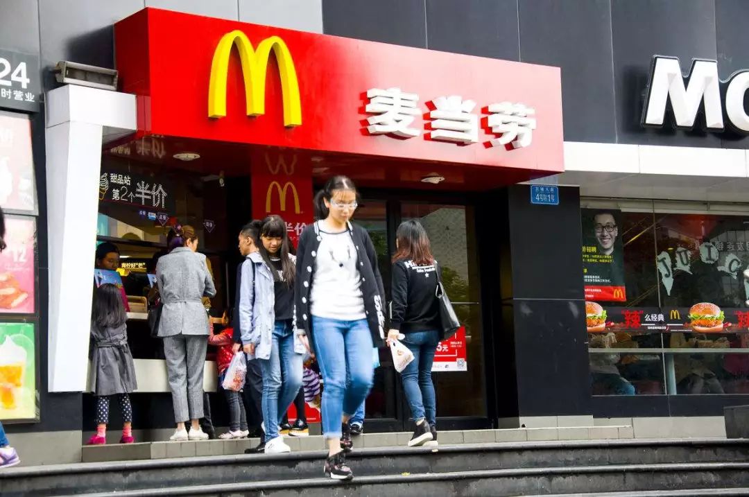 麥當(dāng)勞因多說一句話，營業(yè)額提升幾個(gè)億，干餐飲少了“套路”可不行！|干貨