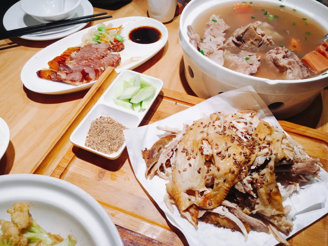 數(shù)字化驅(qū)動新趨勢！連鎖餐飲品牌多維占位新興市場