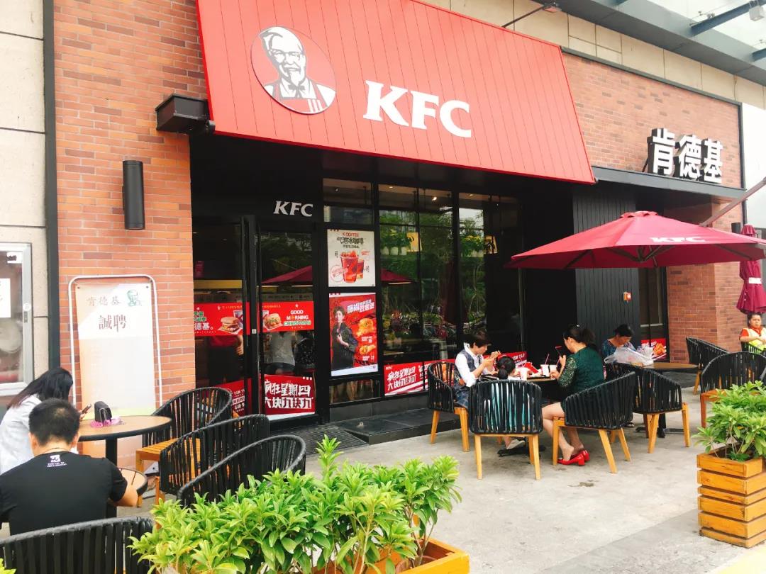 門店超10000家，“餐飲巨無霸”百勝中國回港上市，縱有肯德基也難挽頹勢？