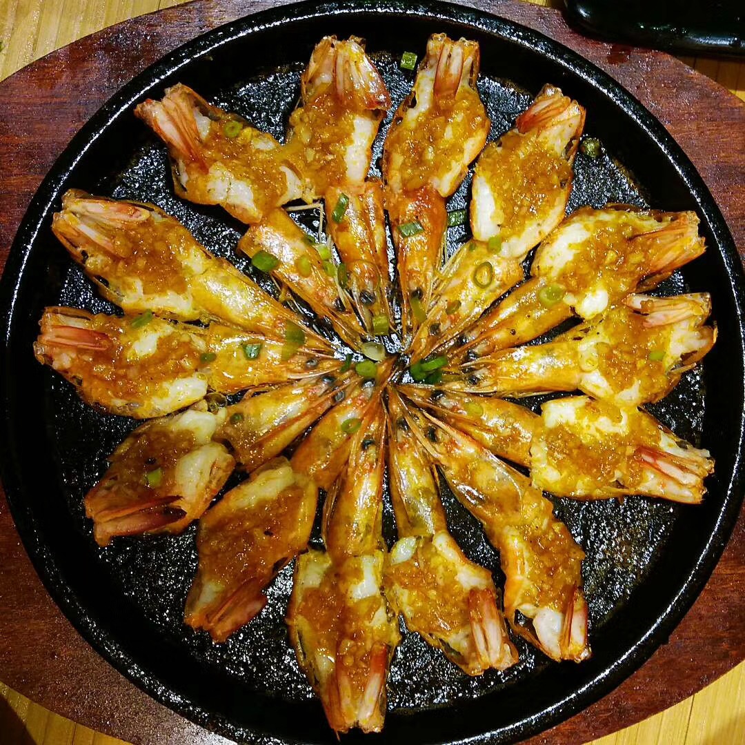 餐飲大事件219期|星巴克中國試水15元早餐、茶顏悅色將在深圳開快閃店、店員因癡迷網(wǎng)絡(luò)賭博，竟綁架老板娘索要300萬|餐飲界