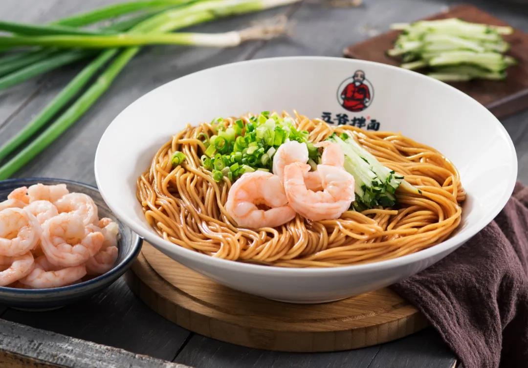 餐飲大事件238期 |廣州餐飲勝利在望、“五爺拌面”獲投3億元、海底撈張勇回應(yīng)股價下跌、喜茶估價600億|餐飲界