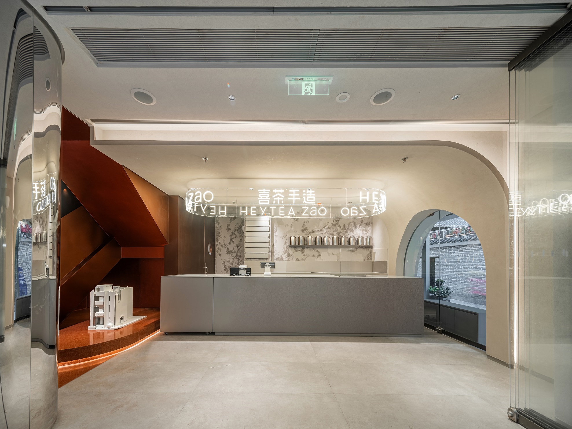 重新定義靈感茶飲空間，喜茶全球首家手造店落戶深圳南頭古城！|餐飲界